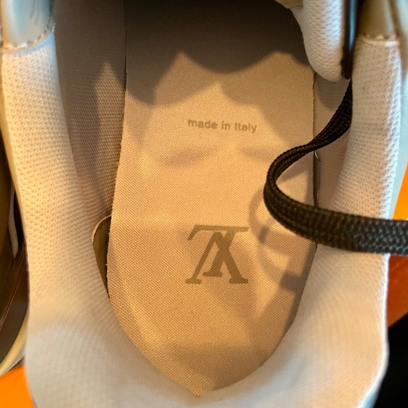 LV Trainers  / Sneakers / Virgil Abloh Men's US9 /EU42 - Picture 10 of 16